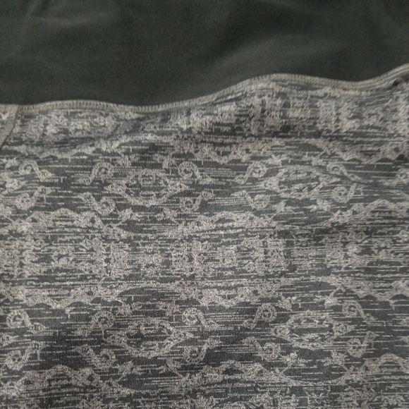 MPG | Workout Crops - Picture 3 of 6